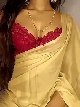 Haniaa_love from StripChat is Freechat