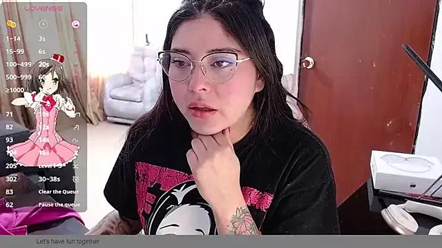 Hanna-11 from StripChat