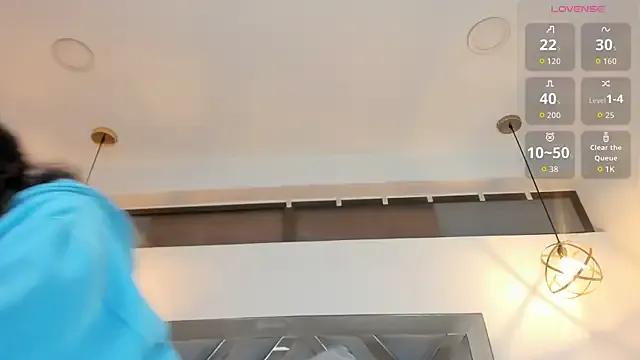 Hanna_Cornee_ from StripChat is Freechat