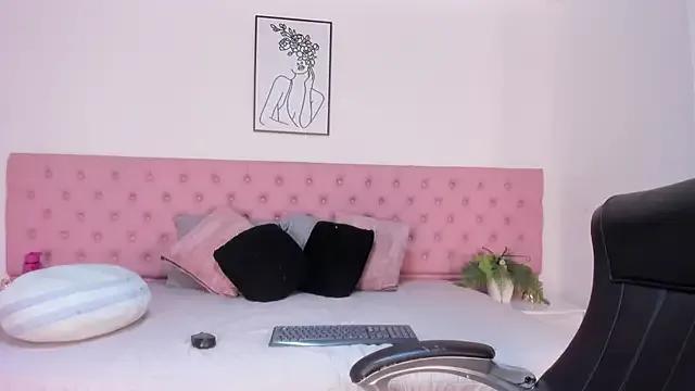 Checkout girls naked models with similar nickname. Cute sexy Free Models.