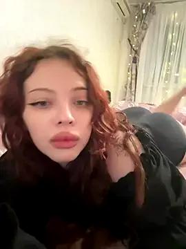 Hannah_xBaby from StripChat is Freechat