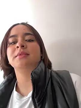 HANNAHBAKER00 from StripChat is Freechat