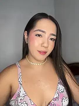 Hannahpradaa_ from StripChat is Freechat