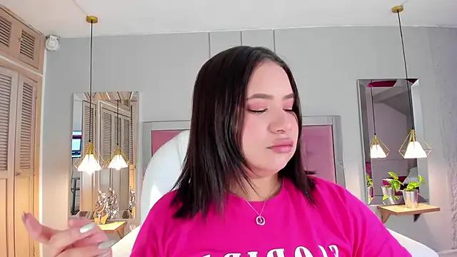HannaKarson from StripChat is Freechat