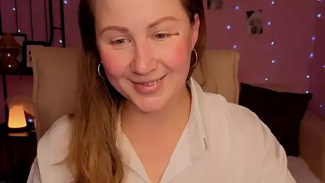 Helens_love from StripChat