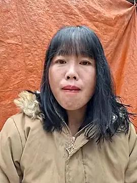 Helenzz from StripChat