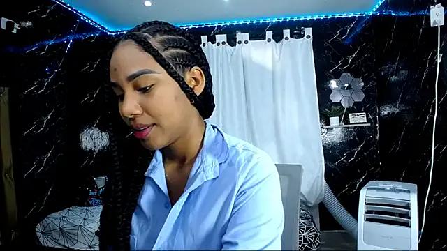 Hillary_queen from StripChat