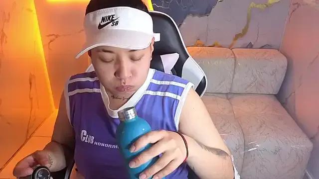 hollypeyton1_tp from StripChat is Freechat