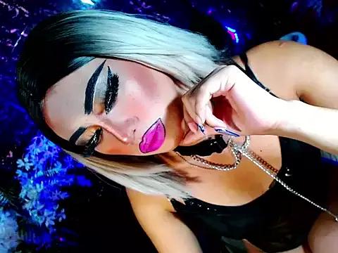 HOLLYWOOD_QUEEN_88 from StripChat