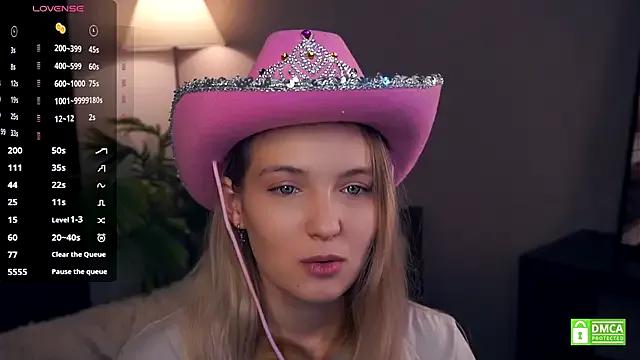 HongTomczak from StripChat is Freechat