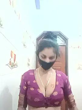 Hot-Soniya733 from StripChat is Freechat