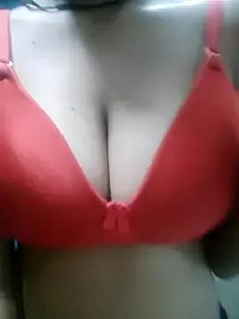 Hot_Goldess111 from StripChat is Freechat