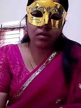 Hotgirltamil from StripChat is Freechat