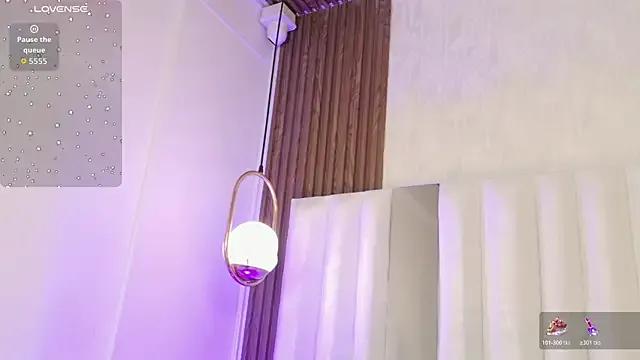 iam_katherine from StripChat is Freechat