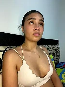 Iam_samanthaa from StripChat is Freechat