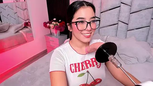 Ibbiebennett from StripChat is Freechat