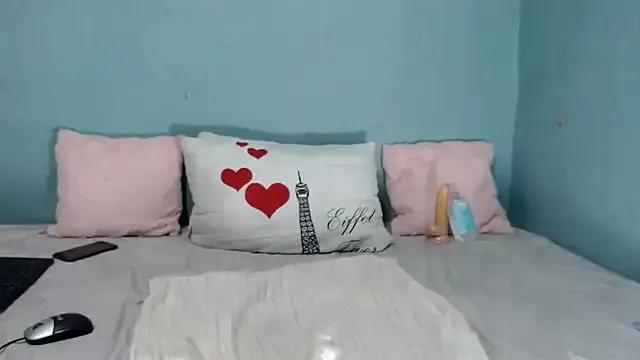 IceManRocket from StripChat is Freechat