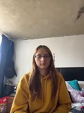 imariahot from StripChat is Freechat