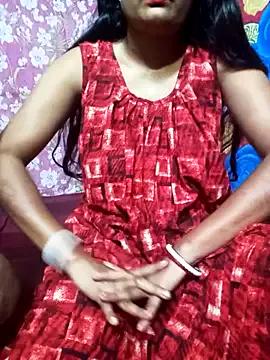 Indian-oyo-boudi from StripChat is Freechat