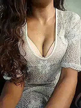 Indian-Squirt from StripChat is Freechat