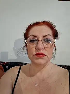 innocentsquirt from StripChat is Freechat