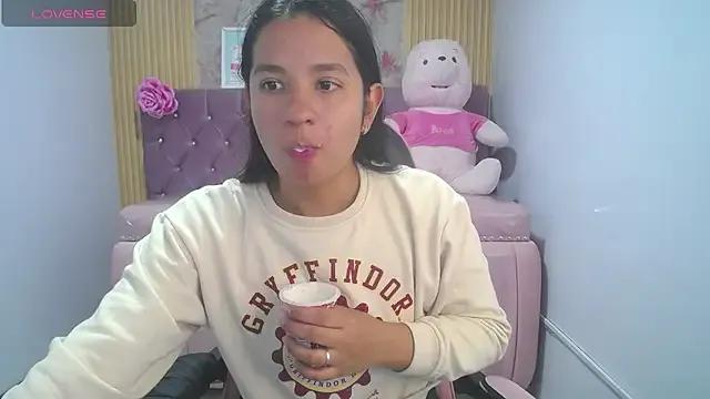 Irina_evans_s1 from StripChat
