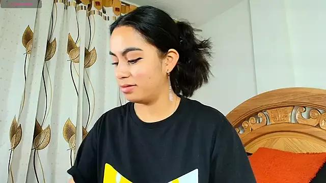 iris_mandarine from StripChat