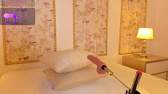 Iris_violeta from StripChat