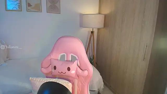 Iriswest_ from StripChat