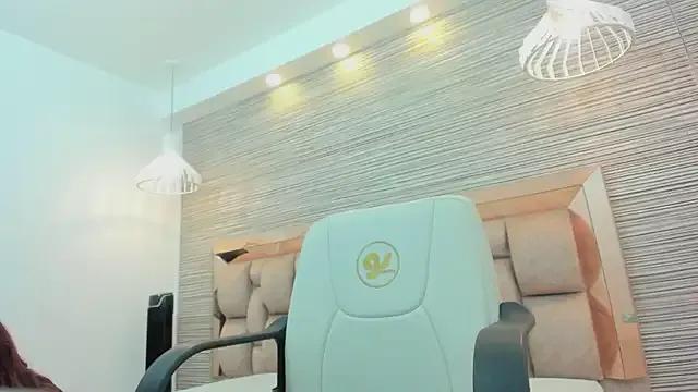 isaa_stone from StripChat is Freechat