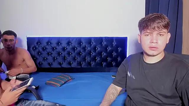 isaac_master77 from StripChat is Freechat