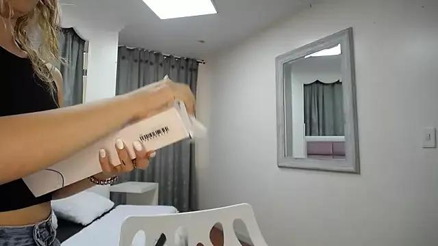 Checkout girls naked models with similar nickname. Cute sexy Free Models.