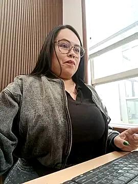 Italia_12 from StripChat is Freechat