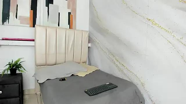 ivanna_giraldo from StripChat is Freechat