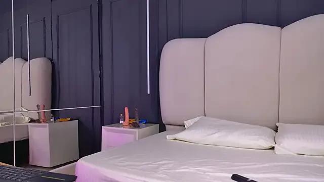 Ivanna_Moretti from StripChat is Freechat