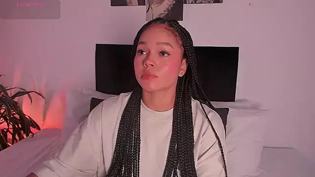 Izzyvega__ from StripChat