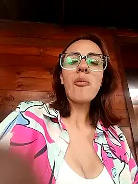 Jade_1-9 from StripChat is Freechat