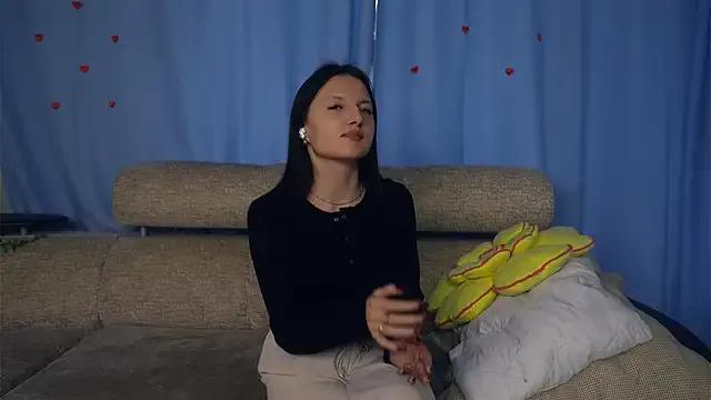 JanellHousen from StripChat is Freechat