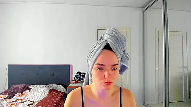 Checkout girls naked models with similar nickname. Cute sexy Free Models.