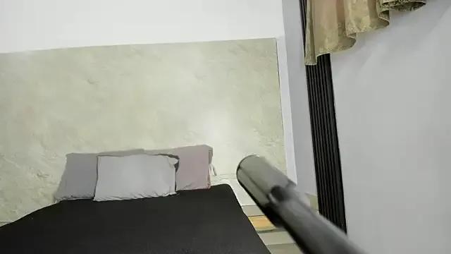 jasmin_william from StripChat is Freechat