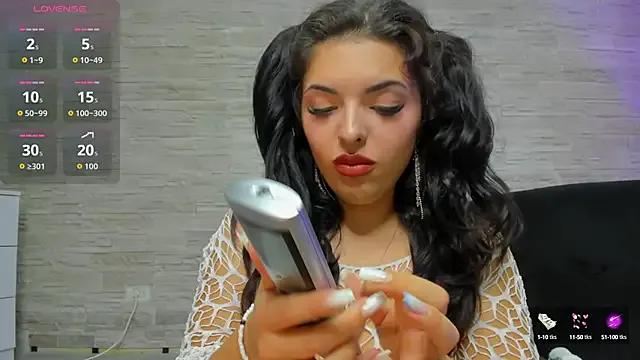 Jelly_Bee from StripChat