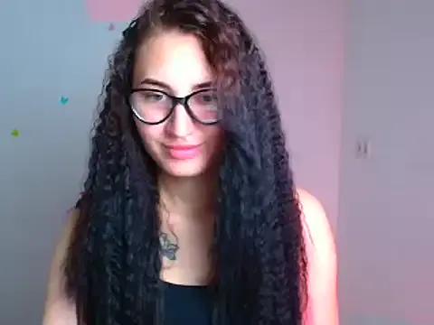 Jennifer_Blum from StripChat