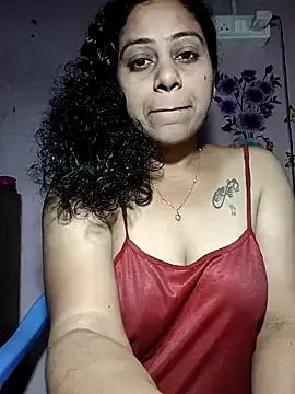 JENNIFERtamil on StripChat 