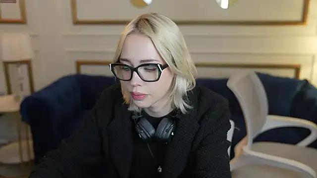 Jessica_start from StripChat is Freechat