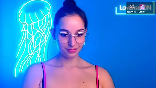 Jessie_Kisss from StripChat