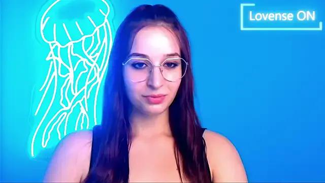 Jessie_Kisss from StripChat