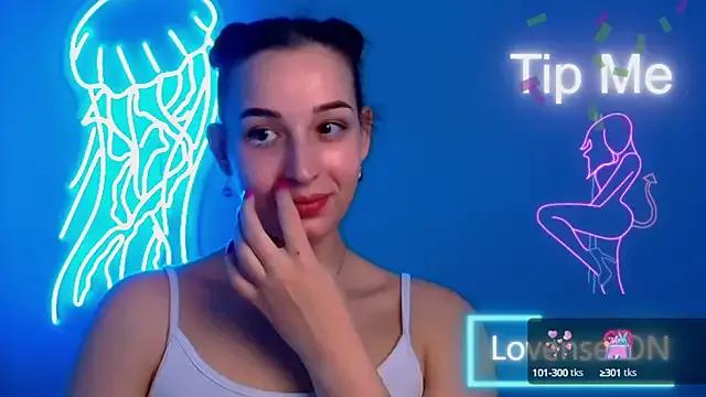 Jessie_Kisss from StripChat