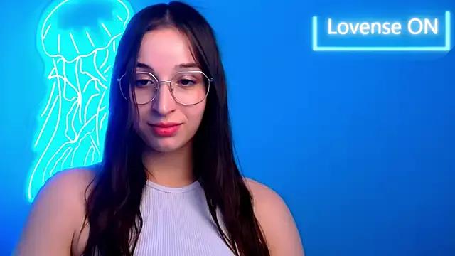 Jessie_Kisss from StripChat
