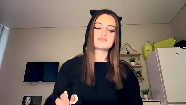 JessMour from StripChat is Freechat