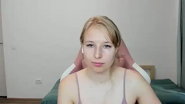 Checkout girls naked models with similar nickname. Cute sexy Free Models.